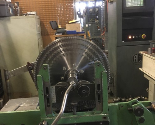 Equilibrage dynamique d'un disque à griffes Titan d'un Moulin