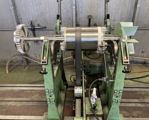 Equilibrage dynamique d'un rotor avec turbine et hélice de ventilation